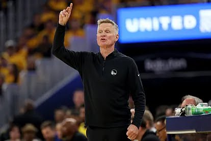 Injury to Steph Curry sinks Warriors’ playoff hopes as Steve Kerr faces fan backlash